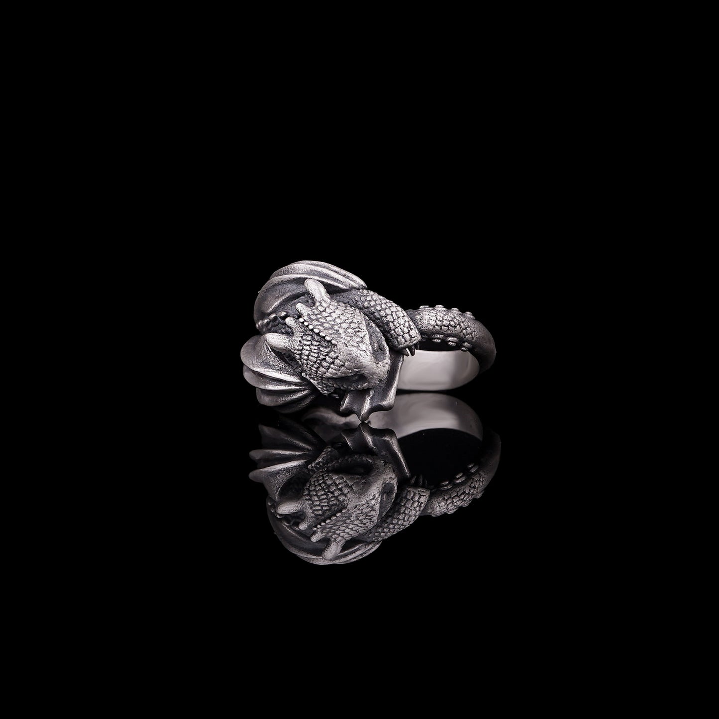 Toothless Dragon Ring