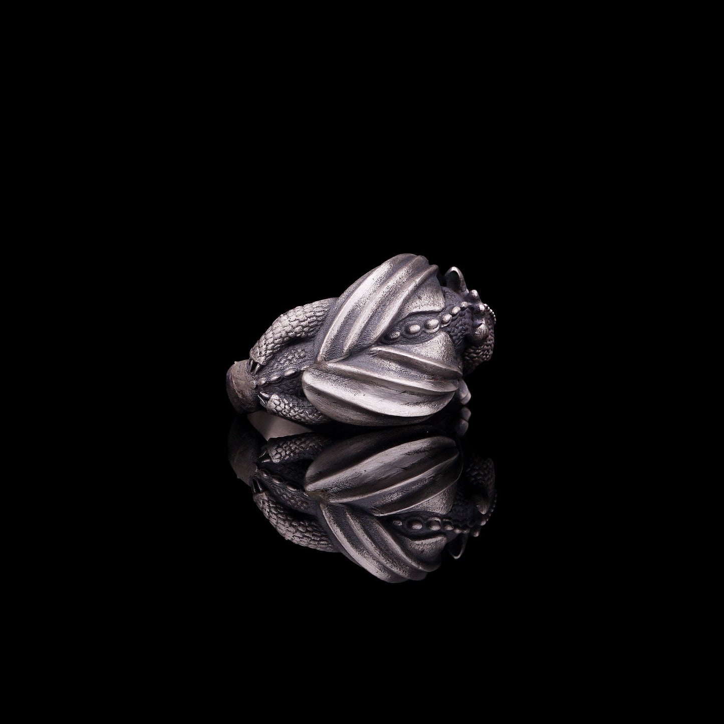 Toothless Dragon Ring