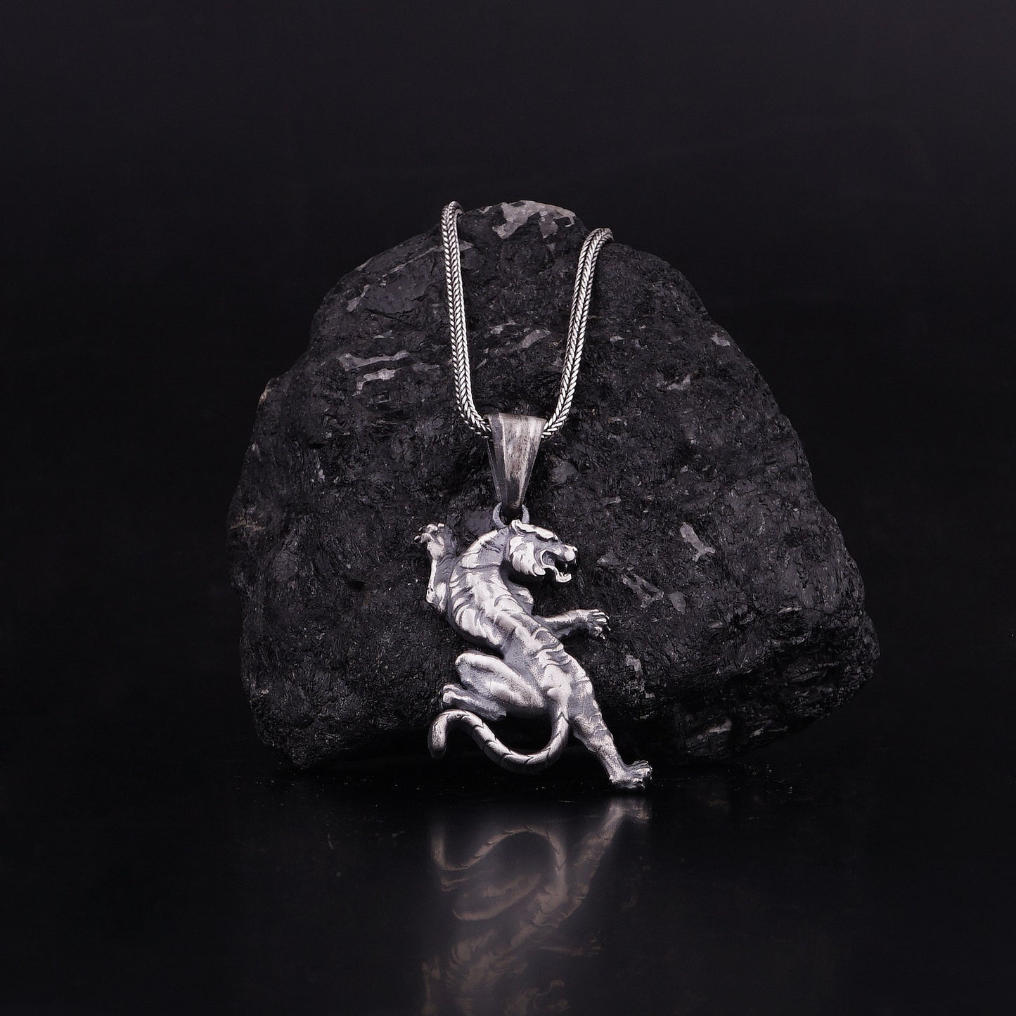 Handmade Silver White Tiger Necklace