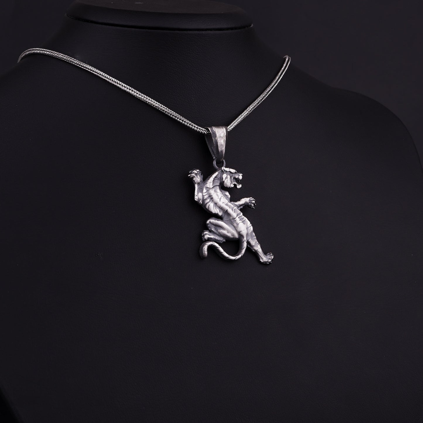 Handmade Silver White Tiger Necklace