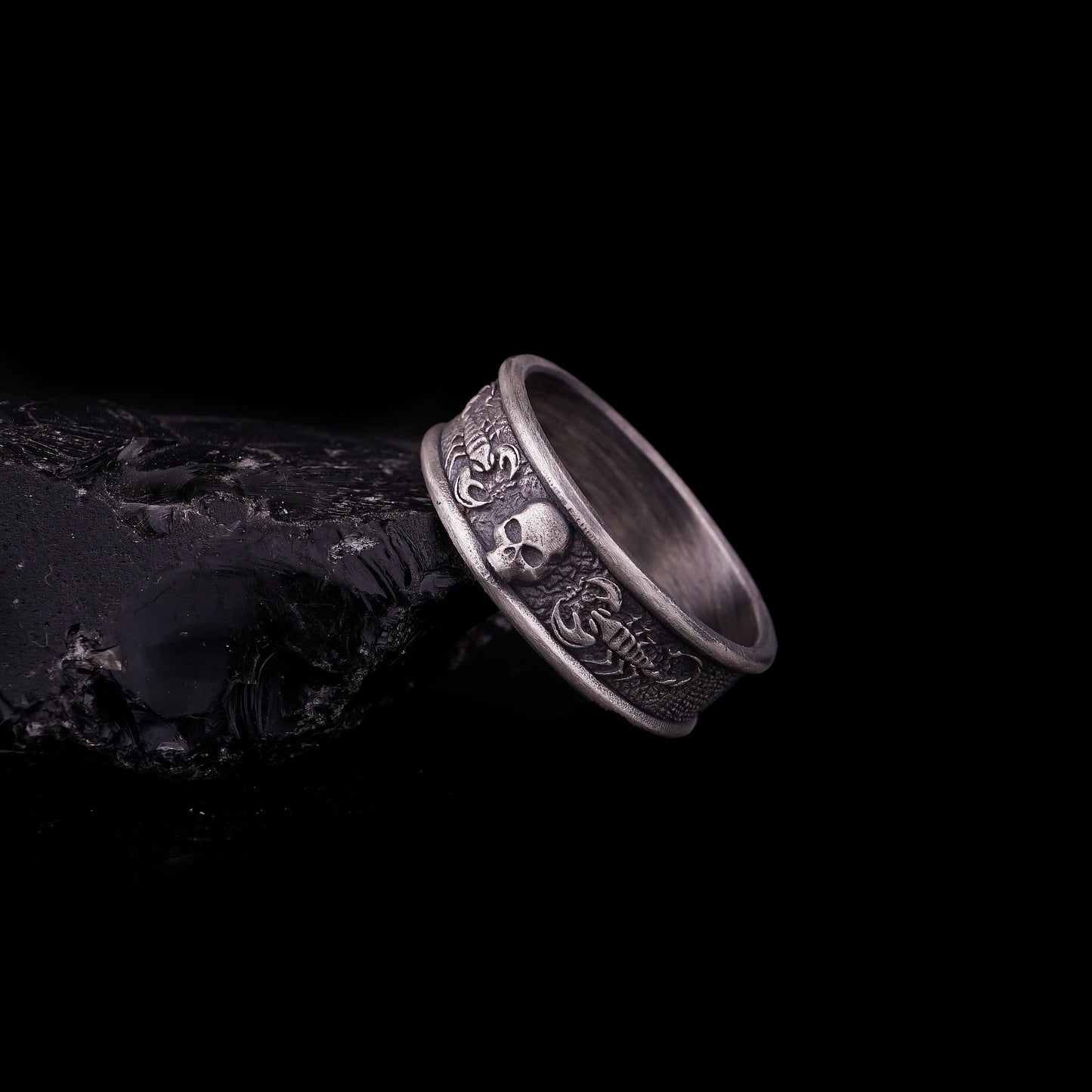 Minimalist Scorpion Signet Silver Ring