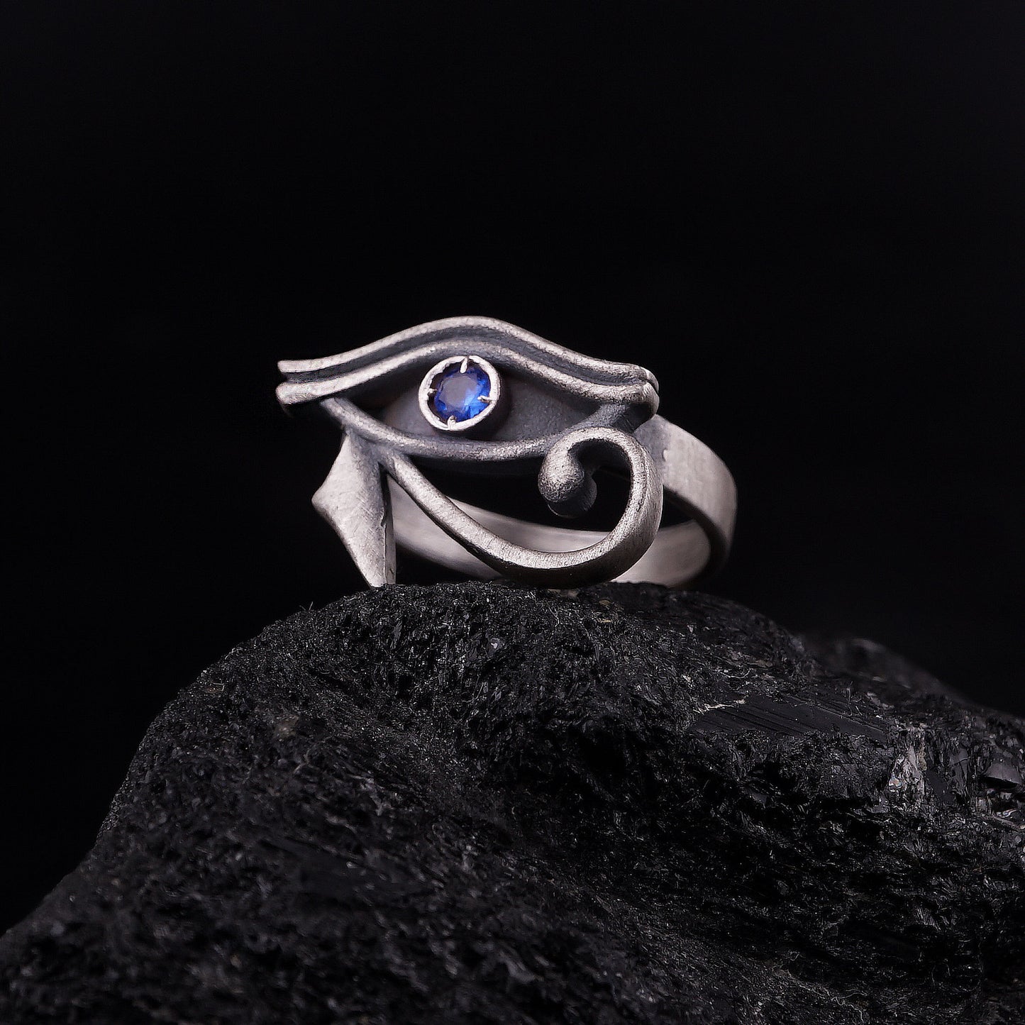 Silver Eye of Horus Ring