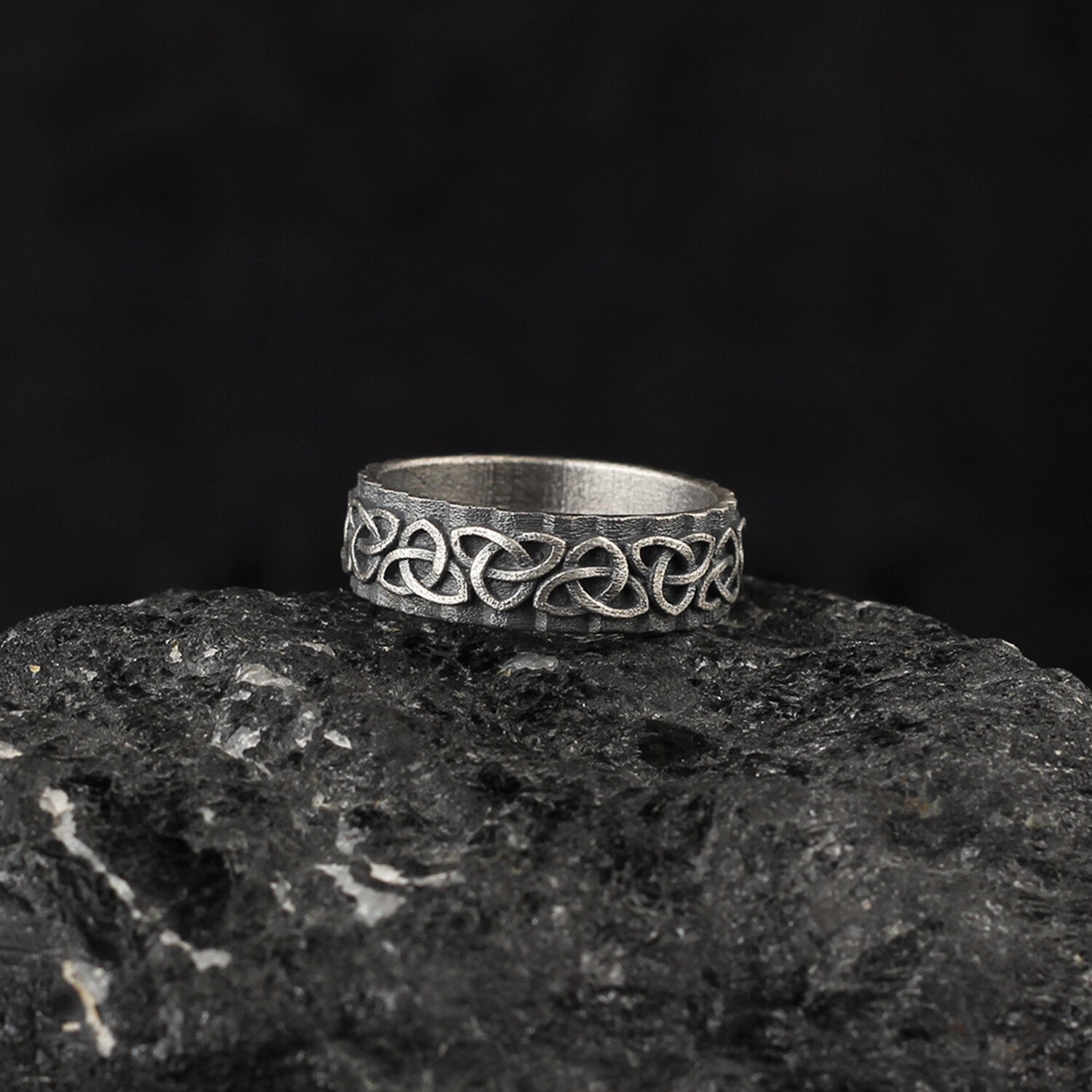 ALL RINGS