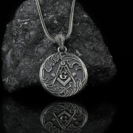 Masonic Square and Compass Silver Pendant