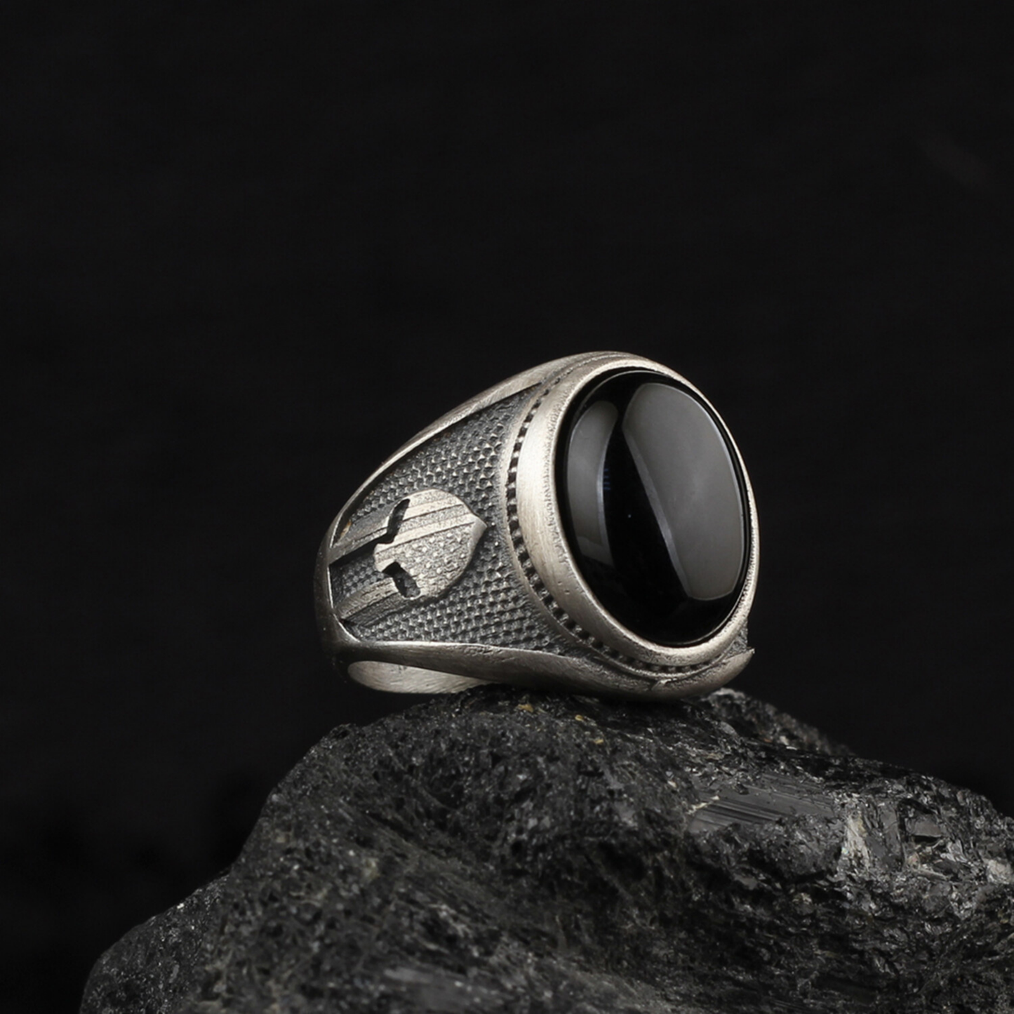 Spartan Helmet Gladiator with Black Onyx Ring
