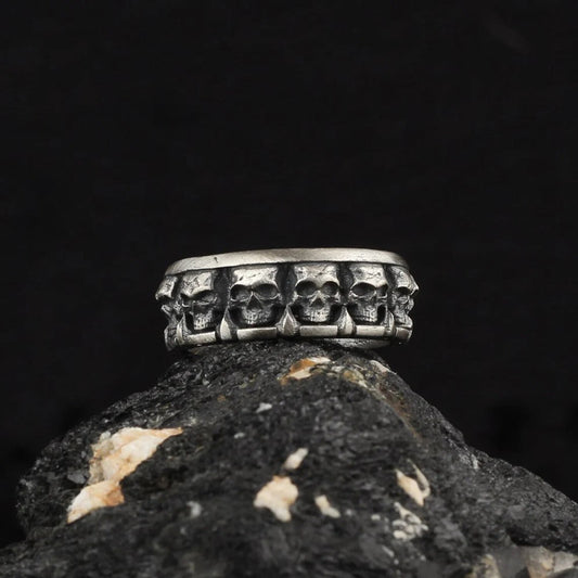 Skull Gothic Band Ring