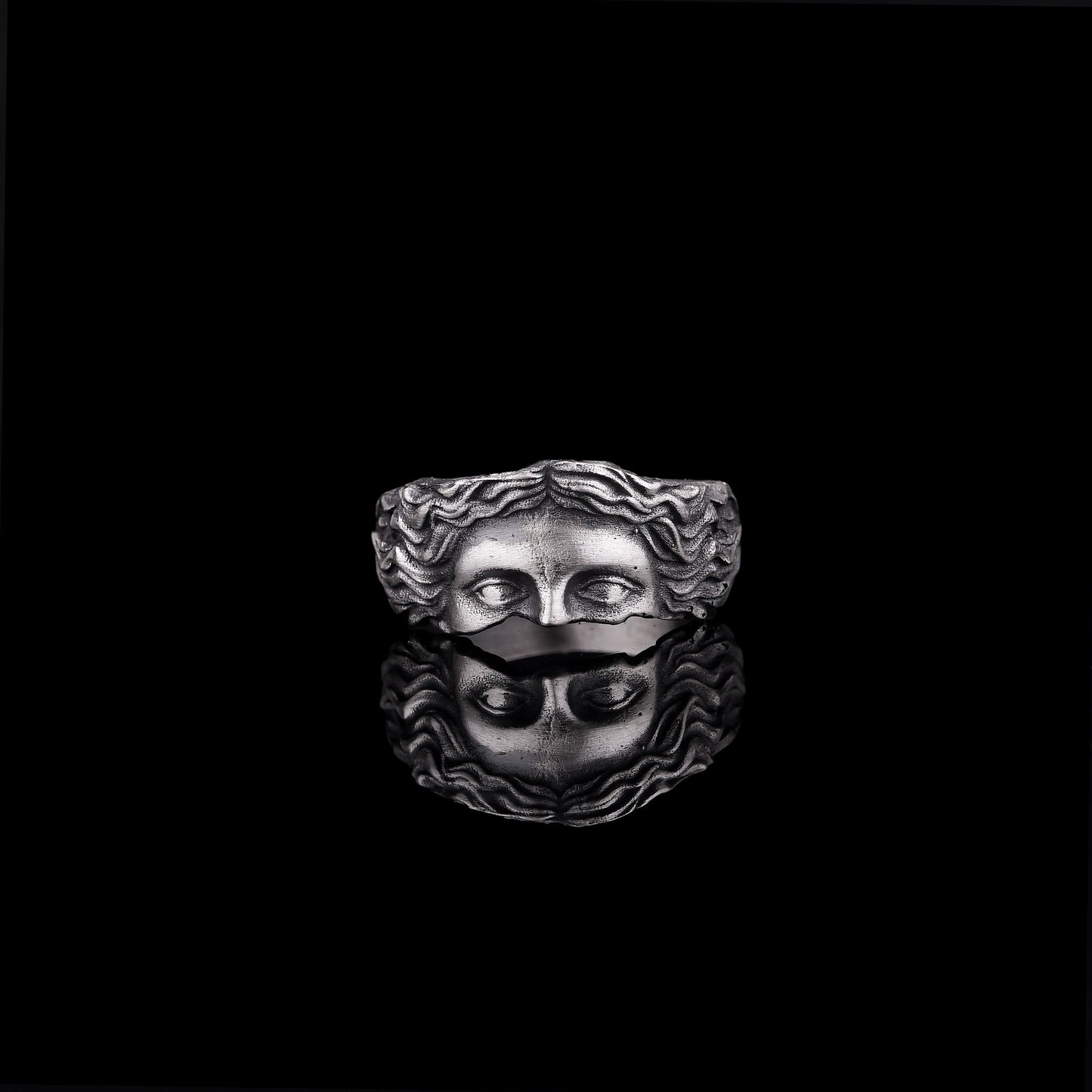 Venus de Milo Silver Ring
